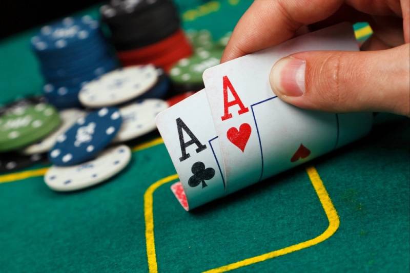 Kinh Nghiệm Cược Bài Poker Thực Chiến - Đánh Đâu Thắng Đó 2 Cược có chiến lược