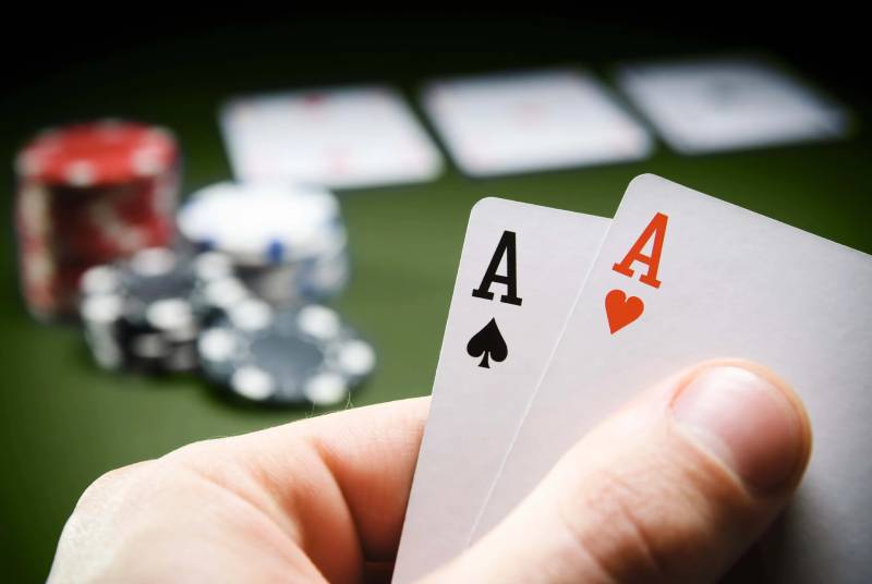 Kinh Nghiệm Cược Bài Poker Thực Chiến - Đánh Đâu Thắng Đó 5 Luôn khiến đối thủ khó đoán bạn